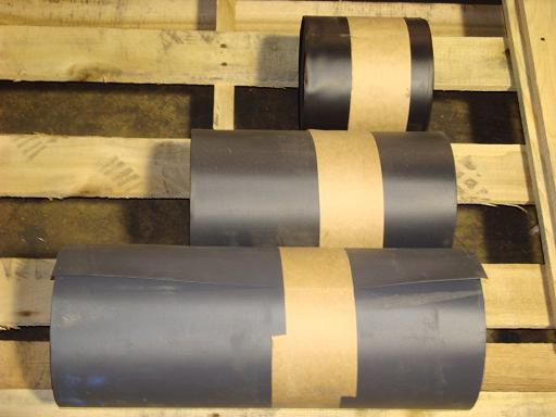 schwarze HDPE-Membran.JPG