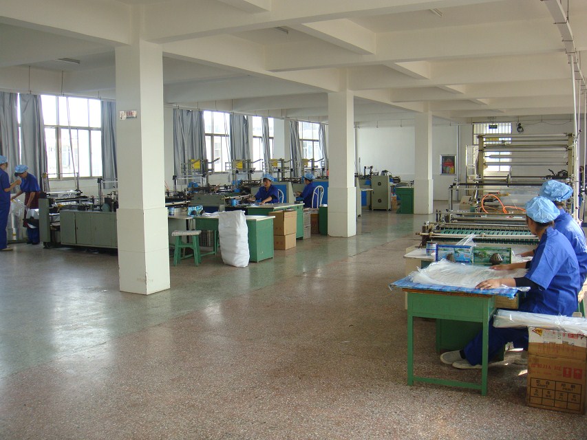 POF / PVC / PE Schrumpfbeutelproduktion